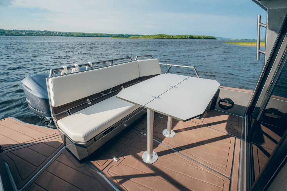 Aluminum Boat Victory A11 Cabin - Victory Boats